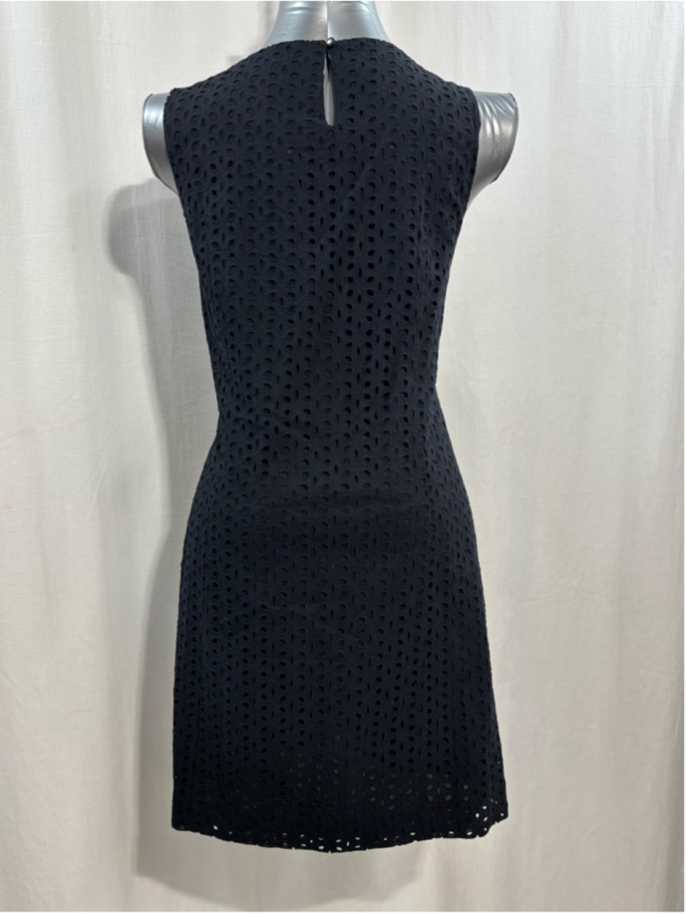 ALFRED SUNG Black Sleeveless Eyelet Cotton Sheath Mini Dress Sz 14 - 721 - Picture 3 of 6